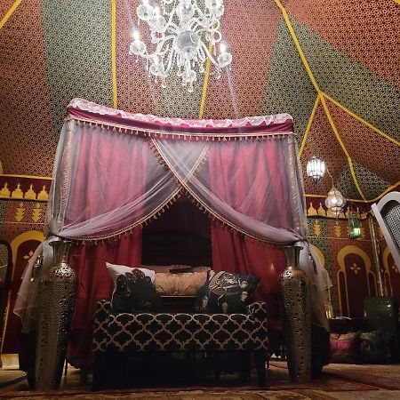 Magical Moroccan Tent With Pool Close To The Beach 皮尔斯堡 外观 照片