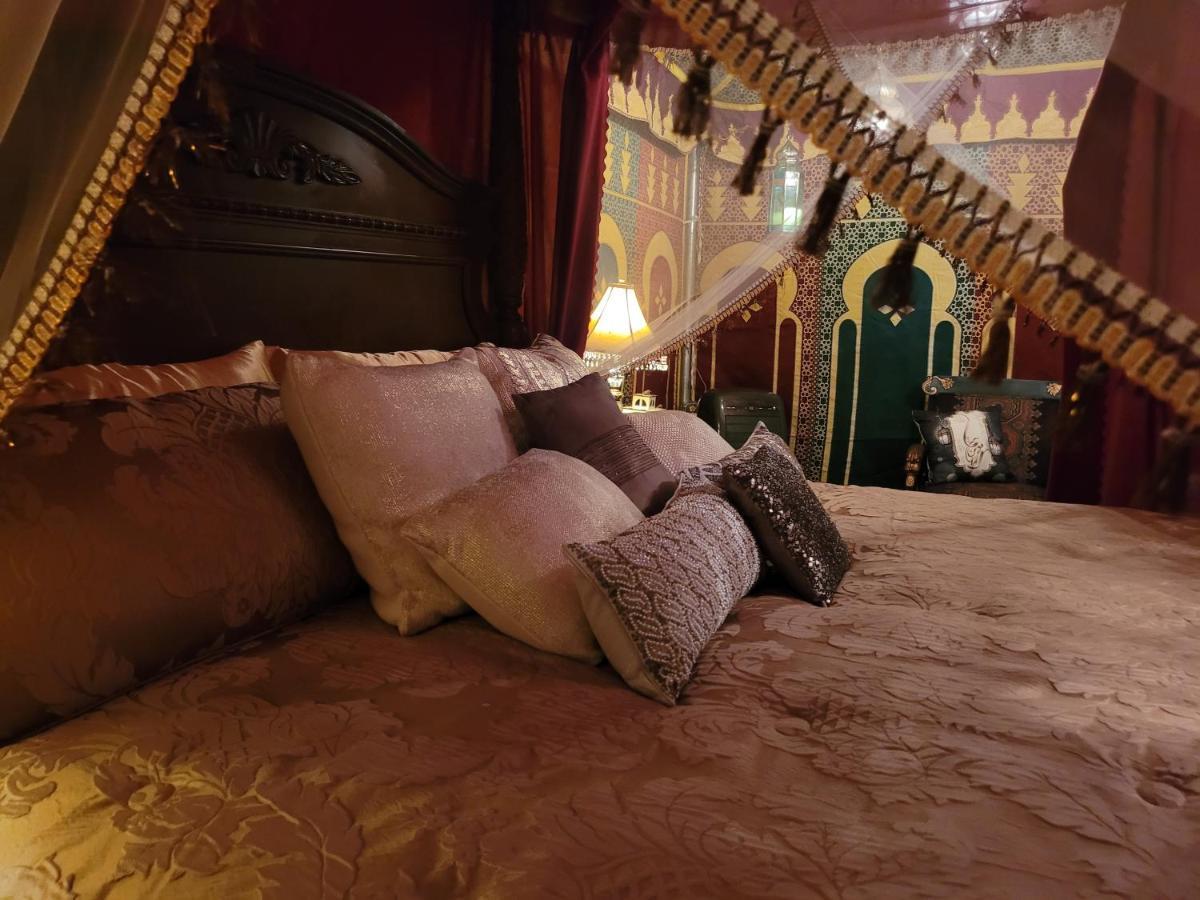 Magical Moroccan Tent With Pool Close To The Beach 皮尔斯堡 外观 照片